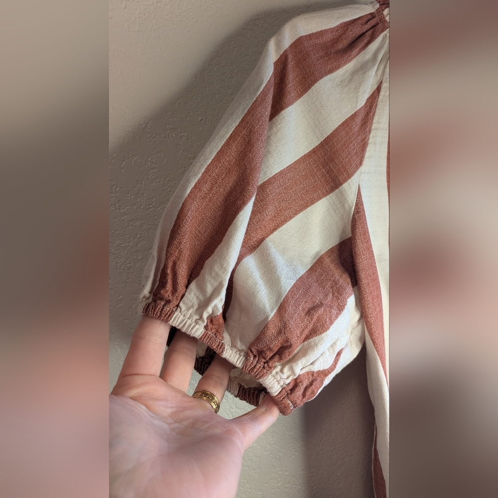 Knox Rose Striped Puff Sleeve Blouse - Picture 7 of 8